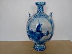 PORCELEYNE FLES VAAS DELFTS BLAUW MEDAILLON  MOLEN ANNO 1886, Ophalen of Verzenden