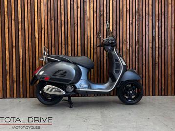 Vespa Piaggio GTS 300 A2 Super Euro4 ABS ASR ALARM (bj 2018) beschikbaar voor biedingen