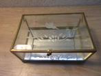 Vintage glazen doosje juwelendoosje met gegraveerde vogel, Ophalen of Verzenden