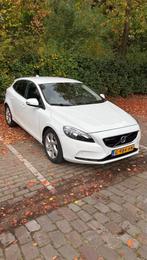 Volvo V40 1.6 T2 120PK 2014 Wit, Auto's, Voorwielaandrijving, Stof, Zwart, 4 cilinders