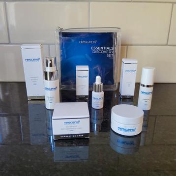 NESCENS ESSENTIALS DISCOVERY SET SWISS ANTI -AGING SCIENCE . beschikbaar voor biedingen