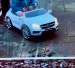 Kinder Auto Mercedes AMG 45, Kinderen en Baby's, Speelgoed | Buiten | Accuvoertuigen, Gebruikt, Ophalen