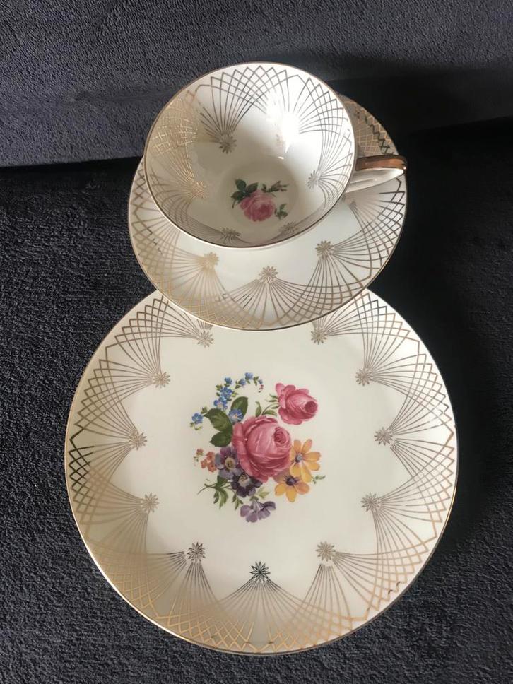 Petit   Dejeuner - Alpaca porselein, Huis en Inrichting, Keuken | Servies, Zo goed als nieuw, Kop(pen) en/of Schotel(s), Overige stijlen