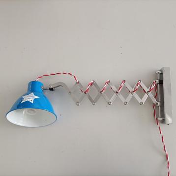 wandlamp schaarlamp kinderkamer jongenskamer retro design