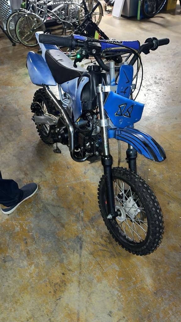 Crosser 125cc, Fietsen en Brommers, Minibikes, Midibikes en Pitbikes, Zo goed als nieuw, Pitbike, Ophalen of Verzenden