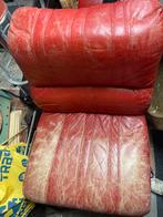 Rode bankjes, Gebruikt, 150 tot 200 cm, Tweepersoons, Leer