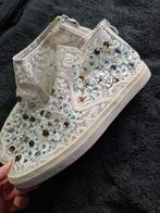 Mooie Witte kanten gympen met gekleurde Diamantjes maat 41., Kleding | Dames, Schoenen, Verzenden, Wit, Sneakers of Gympen, Onbekend