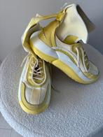 Uggs Sneakers Maat 41, Ophalen of Verzenden, Zo goed als nieuw, Geel, Sneakers of Gympen
