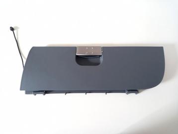 Nieuw Dashboardklepje Grijs of Zwart Peugeot 107 Citroën C1  beschikbaar voor biedingen