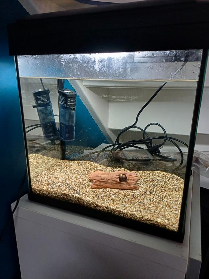 Klein aquarium 35x22x40., Dieren en Toebehoren, Vissen | Aquaria en Toebehoren, Gebruikt, Leeg aquarium, Ophalen