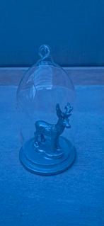 Hertenbeeldje in glazen stolp, Ophalen of Verzenden, Zo goed als nieuw