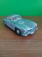Mercedes Benz 300 SL, Hobby en Vrije tijd, Modelauto's | 1:18, Ophalen of Verzenden, Gebruikt, Auto, Bburago
