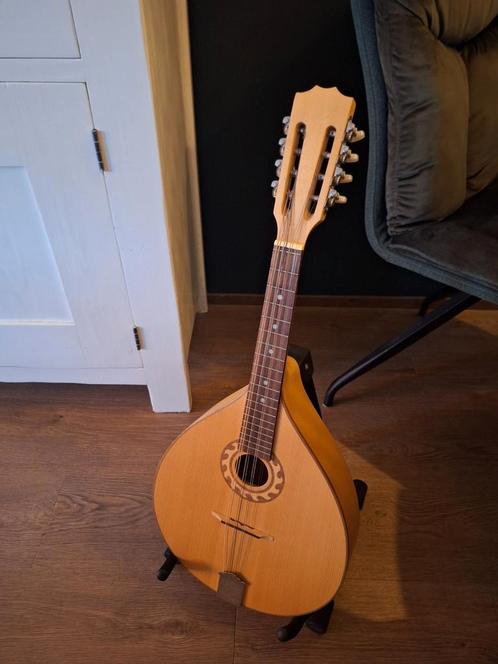 Mandola, prachtige klank., Muziek en Instrumenten, Snaarinstrumenten | Gitaren | Akoestisch, Zo goed als nieuw, Overige typen