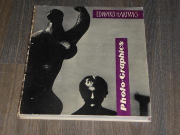 EDWARD HARTWIG - PHOTO-GRAPHICS beschikbaar voor biedingen