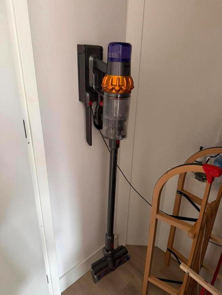 Dyson V15 absolute stofzuiger, Witgoed en Apparatuur, Stofzuigers, Zo goed als nieuw, Ophalen of Verzenden