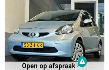 Toyota Aygo 1.0-12V +|NAP|NweAPK|Airco|CentrDeurvgd|ElekRame beschikbaar voor biedingen