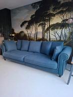 grote blauwe klassieke bank, Ophalen, Gebruikt, Vierpersoons of meer