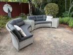 Ronde banken met tafeltjes voor buiten, Tuin en Terras, Ophalen, Gebruikt, Kunststof