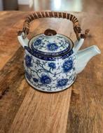 Theepotje, Antiek en Kunst, Ophalen of Verzenden