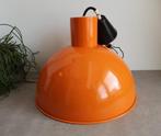 Retro oranje metalen hanglamp, vintage jare 70 industrieel,, Ophalen of Verzenden, Gebruikt, Metaal of Aluminium, Retro