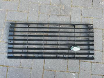 Land Rover Defender grill origineel beschikbaar voor biedingen