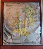 Grote schoolplaat van Nederland / Antieke wandkaart, Antiek en Kunst, Antiek | Schoolplaten, Ophalen of Verzenden, Aardrijkskunde