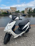 Zeer nette Kymco vp50 bromfiets (motorisch perfecte staat), Fietsen en Brommers, Scooters | Kymco, Ophalen, Overige modellen, Maximaal 45 km/u