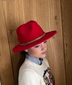 Rode dames cowboyhoed mt 55,56,57 cm,hoed rood,beige riempje, Ophalen of Verzenden, Nieuw, 55 cm (S, 6⅞ inch) of minder, Hoed