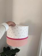 Meiden lampenkap meisjes rose en roze wit vogels wafel, Huis en Inrichting, Lampen | Lampenkappen, Wit, Rond, Ophalen of Verzenden
