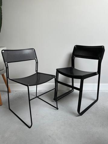 Vintage geperforeerd metalen Arrben Italy Sultana stoelen beschikbaar voor biedingen