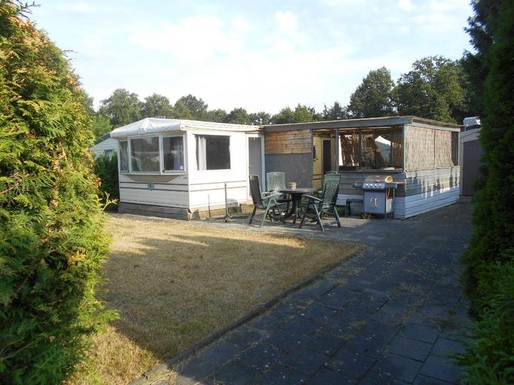 TE KOOP Chalet tussen Harderwijk en Ermelo OPKNAPPER, Caravans en Kamperen, Stacaravans, tot en met 4, Ophalen