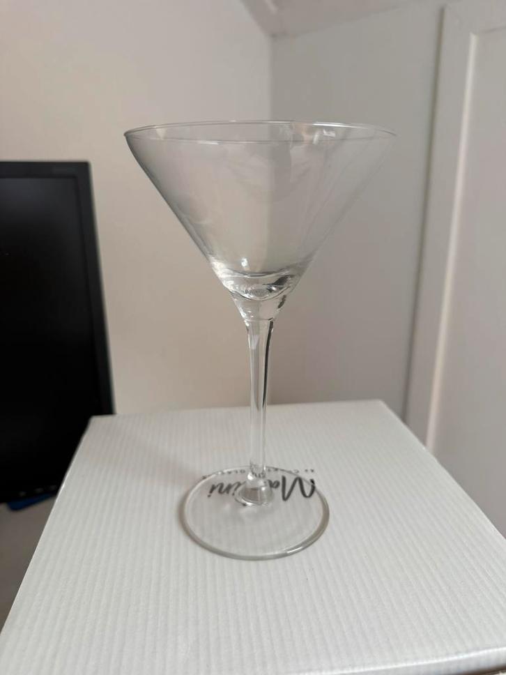 Royal Leerdam Martini Glazen - Nieuw in Doos, Huis en Inrichting, Keuken | Servies, Nieuw, Glas of Glazen, Effen, Glas, Ophalen of Verzenden