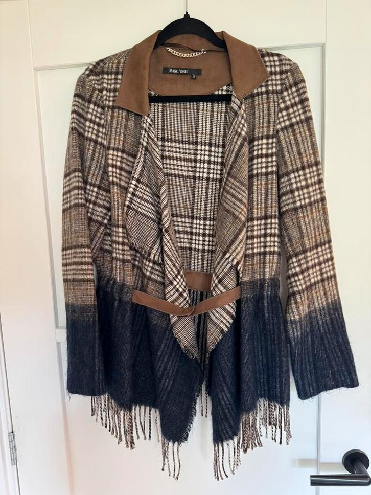 Marc Aurel Jasje Maat 38, Kleding | Dames, Jasjes, Kostuums en Pakken, Zo goed als nieuw, Jasje, Maat 38/40 (M), Bruin, Ophalen of Verzenden