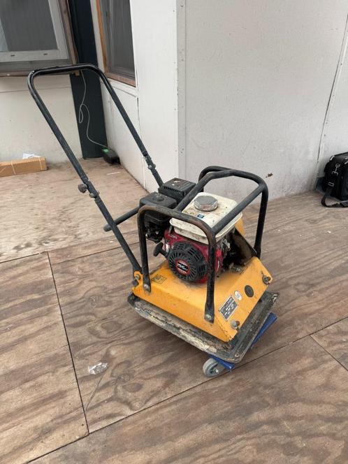 Lumag RP-1100PRO Trilplaat, Tuin en Terras, Hand-tuingereedschap, Gebruikt, Overige soorten, Ophalen