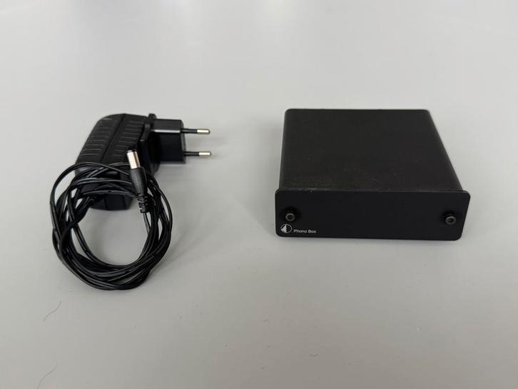 PRO-JECT / PHONO BOX / voorversterker/ zwart, Audio, Tv en Foto, Versterkers en Receivers, Zo goed als nieuw, Minder dan 60 watt