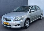 Toyota Avensis 2.0 VVTi Executive LEDER/STOELVERW/CLIMA/CRUI, Voorwielaandrijving, Zwart, 4 cilinders, Bedrijf