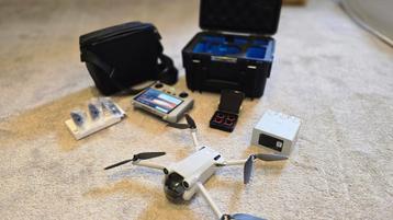 Zeer nette en complete DJI Mini 3 Pro Fly more beschikbaar voor biedingen