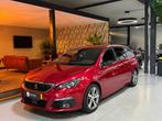 Peugeot 308 SW 1.2 PureTech GT-line Garantie CarPlay Massage, Gebruikt, 1199 cc, Leder en Stof, 630 kg