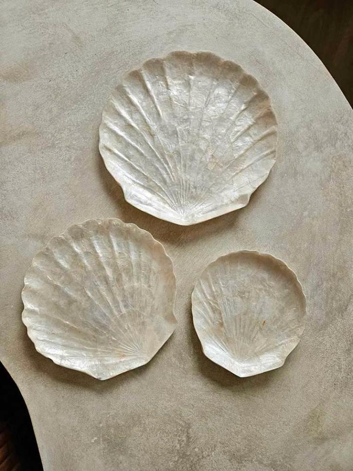 Schelpen mermaid borden 1 uit Bali, Huis en Inrichting, Keuken | Servies, Nieuw, Bord(en), Overige stijlen, Ophalen of Verzenden