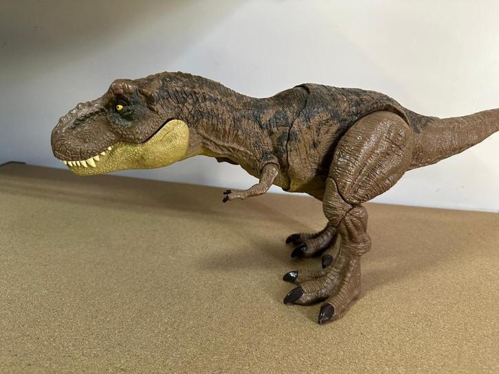 Jurassic World Stomp N' Attack T-Rex, Kinderen en Baby's, Speelgoed | Actiefiguren, Ophalen of Verzenden