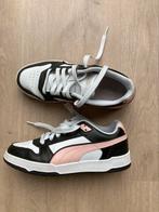 Puma rebound maat 38,5, Ophalen of Verzenden, Zo goed als nieuw, Puma, Sportschoenen