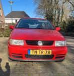 Volkswagen Polo 1.4 44KW 1998 Rood, Auto's, Voorwielaandrijving, Stof, 64 pk, Zwart