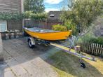 Boot met trailer en motor, Watersport en Boten, Motorboten en Motorjachten, Benzine, Buitenboordmotor, Minder dan 10 pk, Polyester