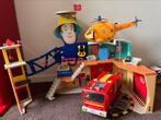 Brandweerman Sam Kazerne incl helikopter en brandweerauto, Kinderen en Baby's, Speelgoed | Actiefiguren, Ophalen, Gebruikt