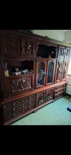 Antieke kast, Antiek en Kunst, Antiek | Meubels | Kasten, Ophalen of Verzenden