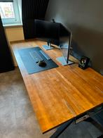 Mooie eikenhouten tafel/bureau met kabelgoot en X poten, Zo goed als nieuw, Ophalen, Bureau