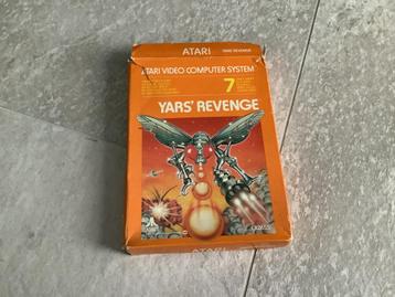 Atari 2600 spel Yars Revenge met doos beschikbaar voor biedingen