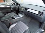 Volkswagen Touareg 3.0 TDI R-line Leer Navi Nw APK, Auto's, Volkswagen, Automaat, 15 km/l, Euro 6, Blauw