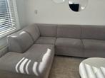 Beige hoekbank - comfortabel en stijlvol!, Huis en Inrichting, Ophalen, 250 tot 300 cm, Gebruikt, Hoekbank