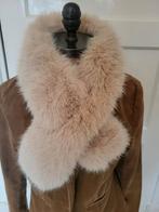 Mooie nep bontkraag, beige., Kleding | Dames, Mutsen, Sjaals en Handschoenen, Onbekend, Ophalen of Verzenden, Zo goed als nieuw